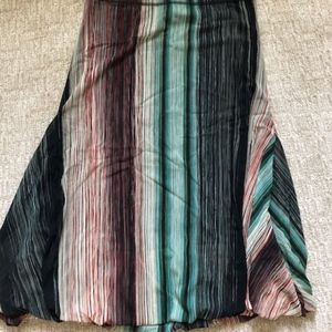 Brand NWT Petit Pois skirt